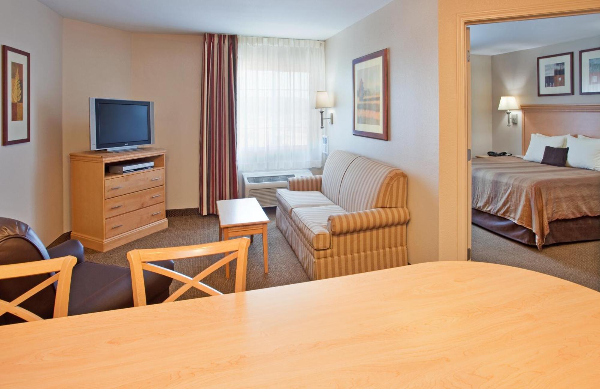 Candlewood Suites Junction City - Ft. Riley By Ihg Exterior foto