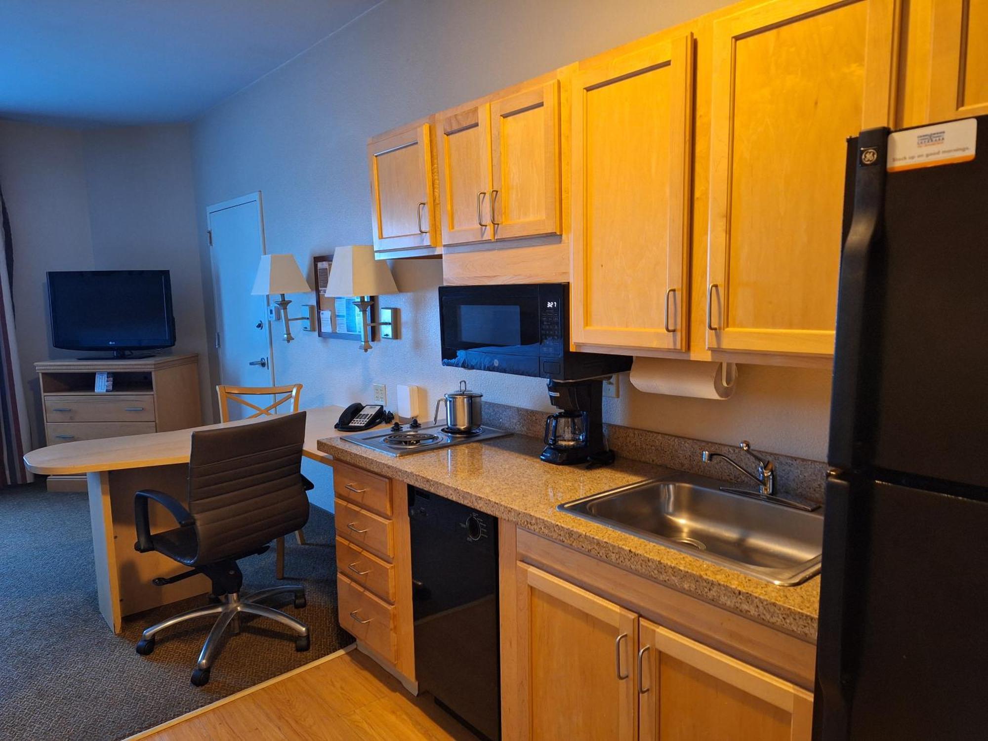 Candlewood Suites Junction City - Ft. Riley By Ihg Exterior foto